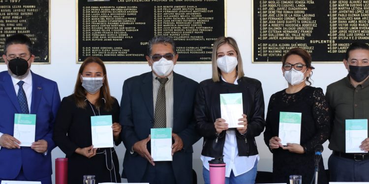 Congreso del Estado de Morelos presenta libro en beneficio del medio ambiente