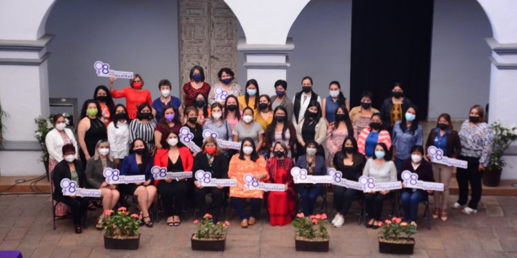 Realiza el Instituto de la Mujer de Cuernavaca encuentro para planificar acciones para el 8 de marzo