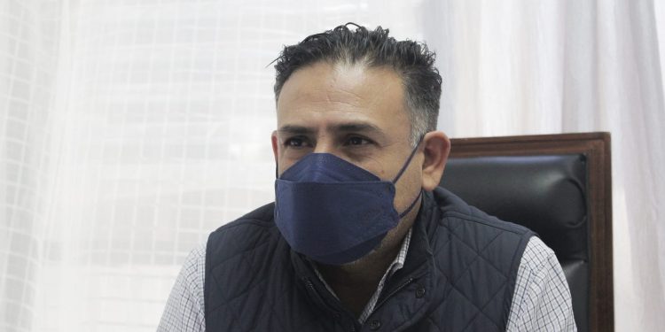 Autoridades lanzan comunicado para no bajar la guardia en este puente tras alza en contagios de COVID-19 y Ómicron