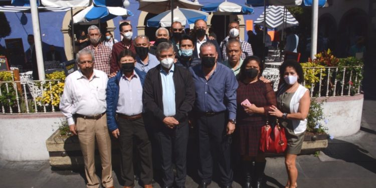 Trabajan mano a mano en el rescate del Centro Histórico comerciantes y el ayuntamiento de Cuernavaca