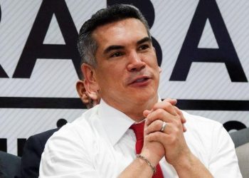 Busca Morena proceso de desafuero contra Alejandro Moreno