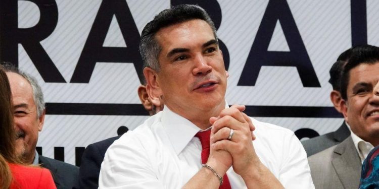 Busca Morena proceso de desafuero contra Alejandro Moreno