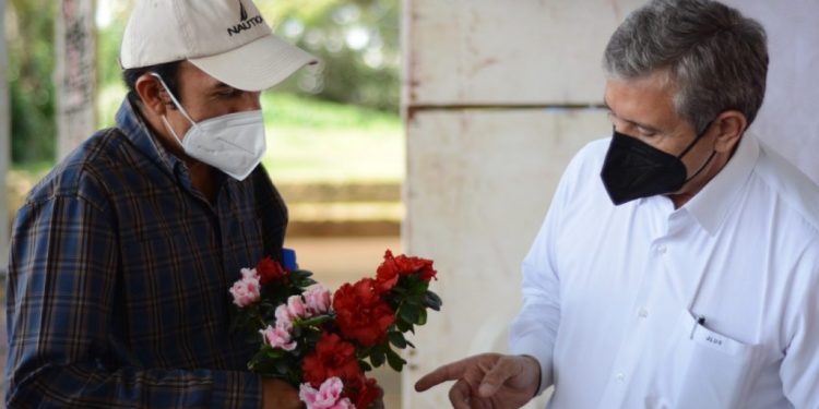 Gestionará el ayuntamiento de Cuernavaca más apoyos para productores ornamentales