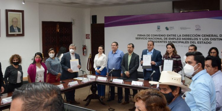 Firman acuerdo el ayuntamiento de Cuernavaca y Servicio Nacional de Empleo Morelos