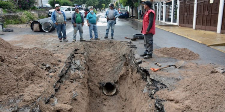 Aparición de socavón en Av. Teopanzolco fue a consecuencia de la falta de mantenimiento de administración pasada