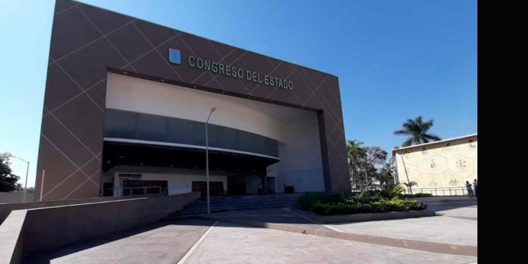 3 Diputadas buscan presidir el Congreso de Morelos