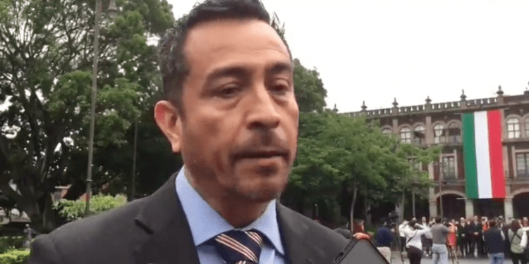 Arturo Pérez Flores dice que Morena es quien debería presidir la Mesa Directiva del Congreso