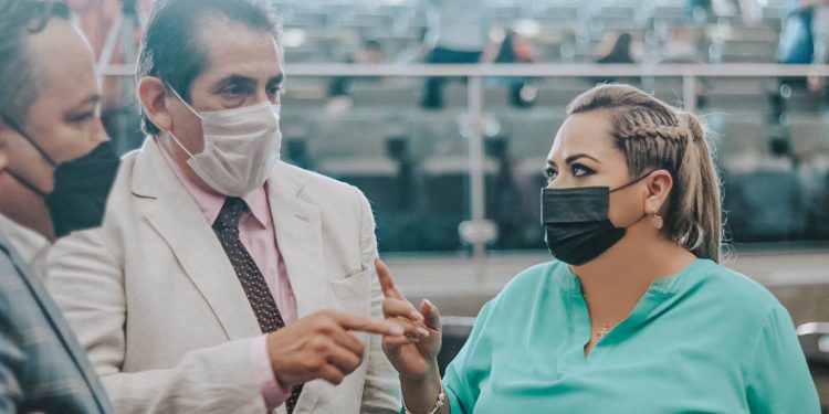 La realidad está lejos de la información presentada por el sector salud: Tania Valentina