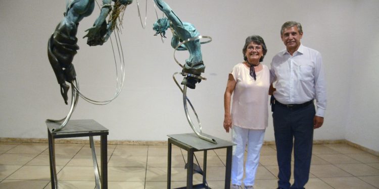Inaugura Urióstegui la exposición “Los espirales del retorno” en el Museo de la Ciudad