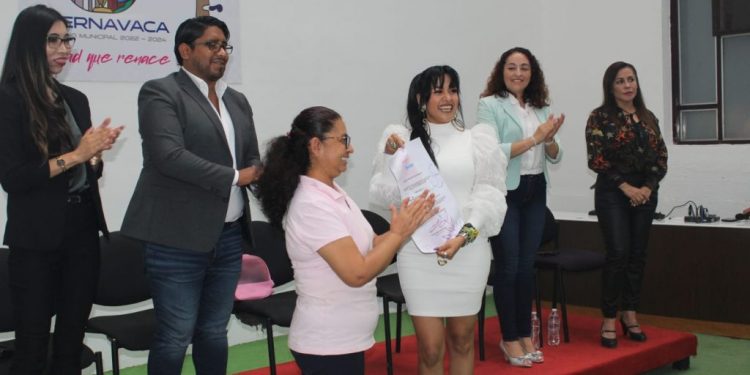 Reafirma el ayuntamiento de Cuernavaca apoyo a organizaciones para prevenir el Cáncer de Mama