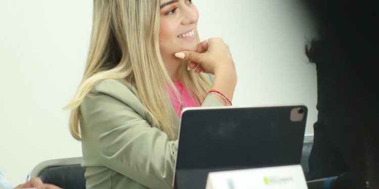 Conoce diputada Andrea Gordillo avances en reglamentos municipales del plástico de un solo uso