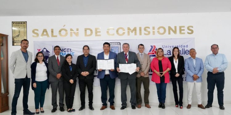Firma convenio de colaboración Congreso y Universidad La Salle Cuernavaca, en beneficio de estudiantes y trabajadores