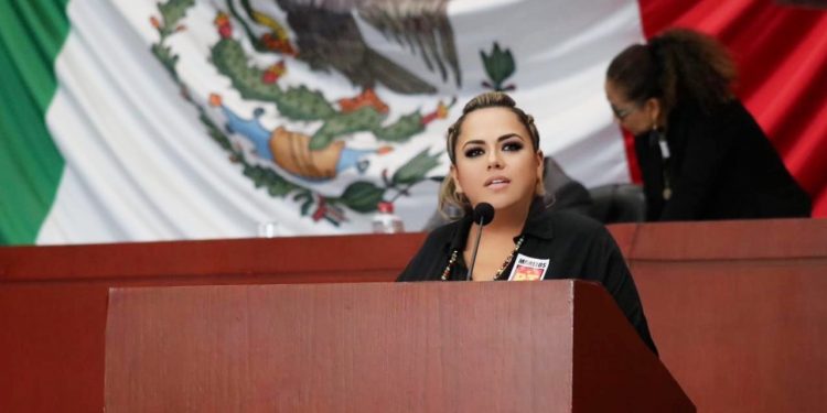 Acortemos brechas de desigualdad en las mujeres: Tania Valentina