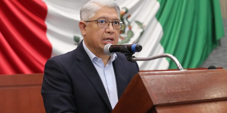 Presenta Julio César Solís, iniciativa de ley de voluntad anticipada en material de salud para personas en caso de accidente o enfermedad terminal