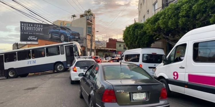 Proponen Cablebús para combatir problema de tráfico en Morelos