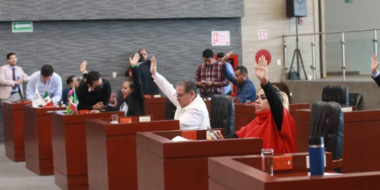 Avala Congreso que prestadores de servicios turísticos vía plataformas digitales y aplicaciones paguen impuestos