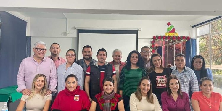 Nombra junta política y de gobierno del Congreso a encargado de la ESAF