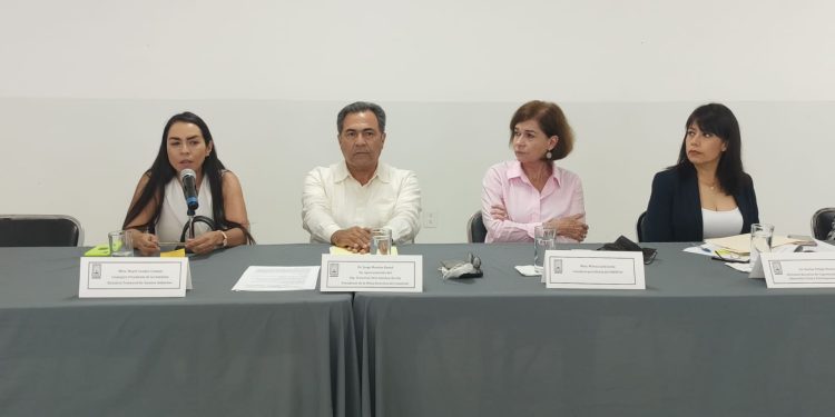 Capacitan a personal del Congreso para fase de diálogo y liberación de la consulta indígena de Tetelcingo
