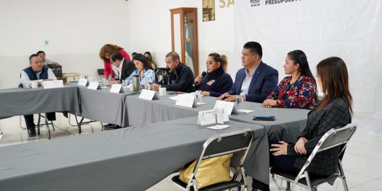 Aprueba Comisión de Hacienda, Presupuesto y Cuenta Pública, leyes de ingresos de 14 municipios