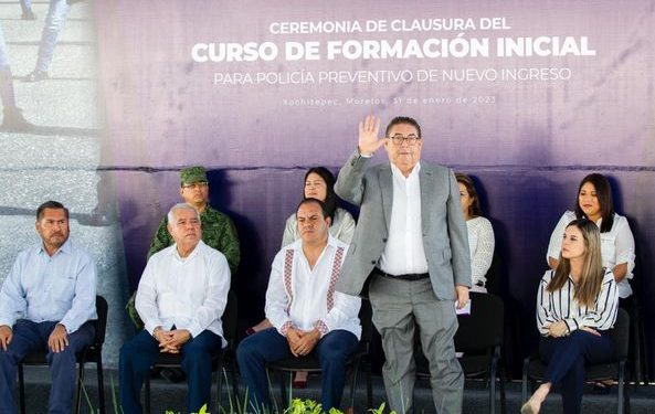 Encabeza Víctor Mercado ceremonia de 87 nuevos policías municipales y estatales en Xochitepec
