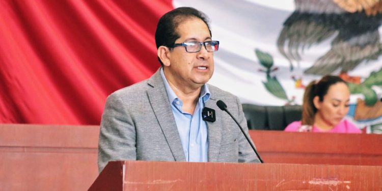 Exhorta dip Ángel Adame Jiménez al ejecutivo estatal a intervenir en la solución del adeudo de SAPAC