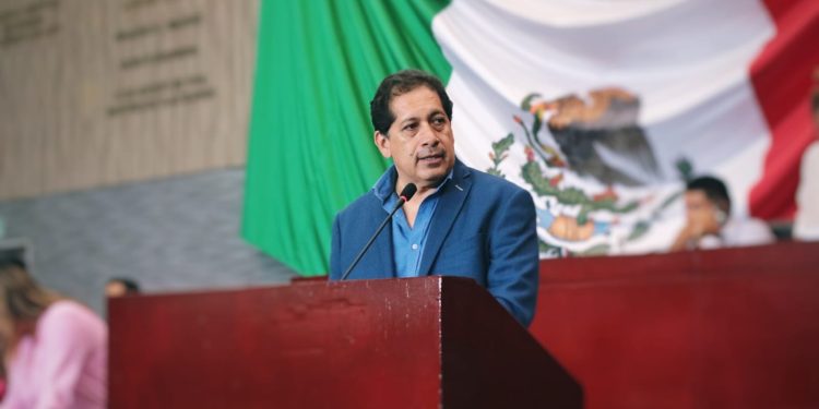 Buscara Ángel Adame garantizar inclusión de personas con discapacidad y adultos mayores en instalaciones deportivas y de recreación