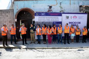 Ayuntamiento de Cuernavaca da banderazo de arranque de la obra pavimentación de la calle General Emiliano, en el poblado de Ocotepec