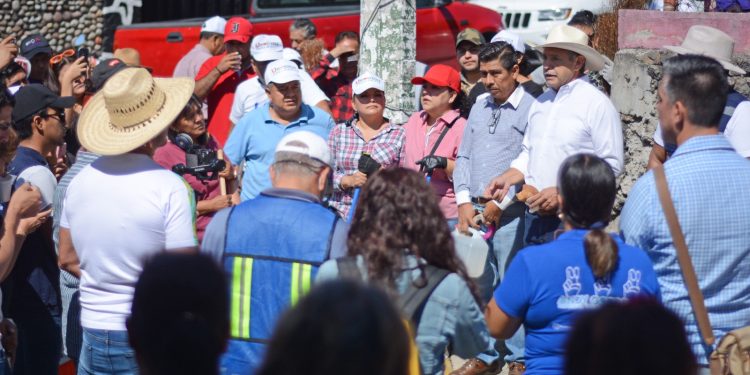 Realiza el ayuntamiento de Cuernavaca y asociación civil jornada de limpieza para el rescate de la imagen urbana de la ciudad