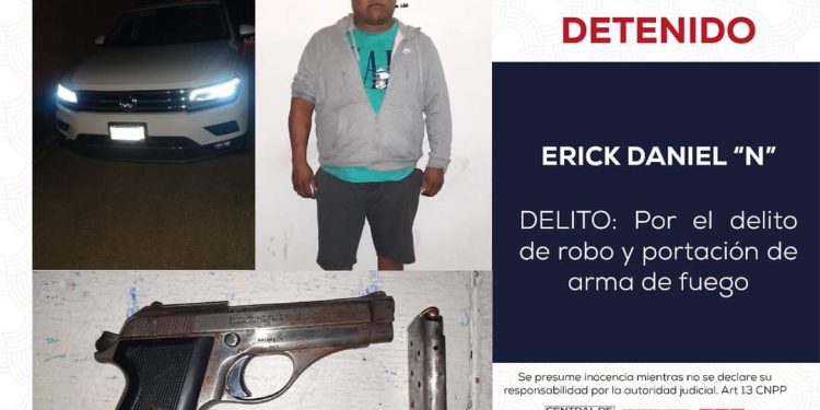 Detiene SEPRAC a presunto roba autos y recuperan motocicleta con reporte de robo
