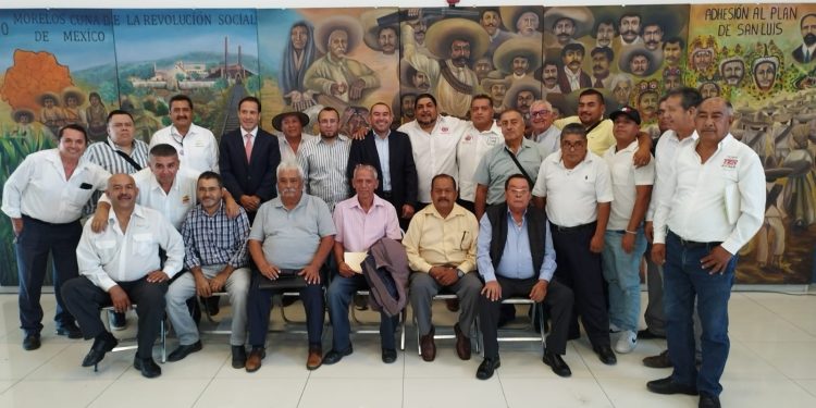 Impulsará Agustín Alonso iniciativas a favor de los transportistas