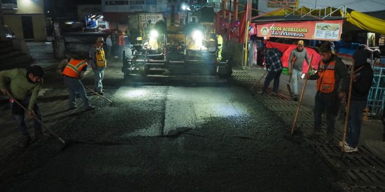 Realiza ayuntamiento de Cuernavaca obras de pavimentación en el circuito Adolfo López Mateos