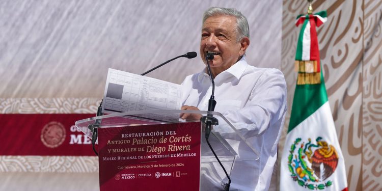 Todo lo que se ha logrado hacer en Morelos, lo hemos hecho juntos: AMLO