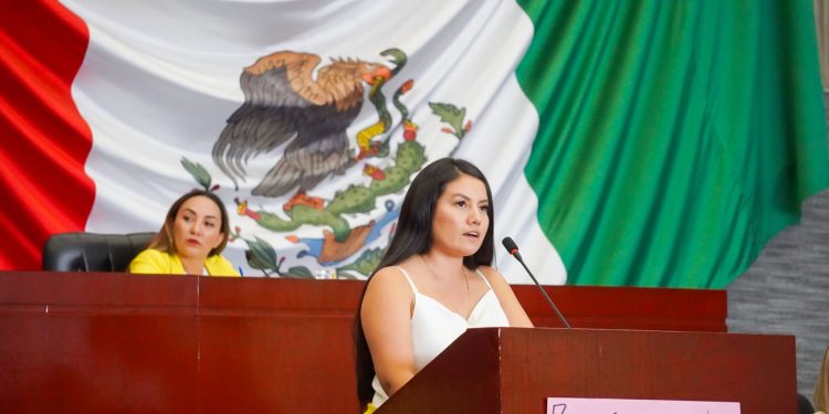 ¡Ya es Ley! Obligación de ayuntamiento de promover y fomentar el deporte en niños y adolescentes, celebra diputada panista Verónica Anrubio