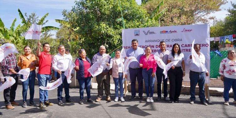 Diputada Verónica Anrubio Encabeza arranque de la rehabilitación de la carretera Tenextepango-Salitre, municipio de Ayala