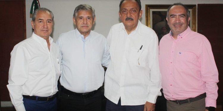 Sostiene José Luis Urióstegui reunión con el nuevo titular de la SEGOB en Morelos Raúl Vergara Mireles