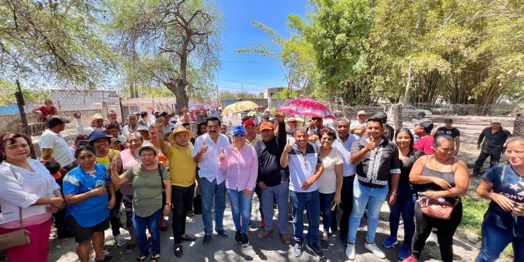 Inaugura la Dip. Verónica Anrubio Kempis el tramo carretero del pueblo al panteón de Huitzililla que fue rehabilitado