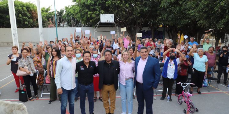 Presenta Andy Gordillo Programa de Reunificación Familiar