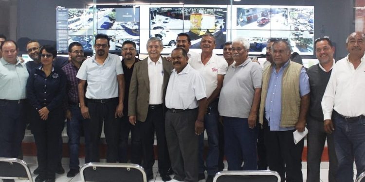 Se suman transportistas sin itinerario fijo al fortalecimiento de la prevención del delito a través del C4 de Cuernavaca