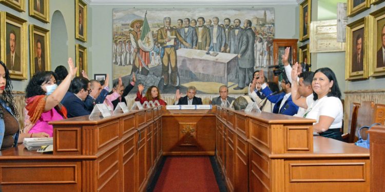 Aprueba Cabildo de Cuernavaca nuevas pensiones y jubilaciones a trabajadores que han cumplido con los requisitos establecidos por Ley