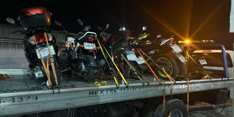 En la primera semana de abril la Policía de Vialidad de Cuernavaca, remitió a más de 50 motocicletas por diversas irregularidades