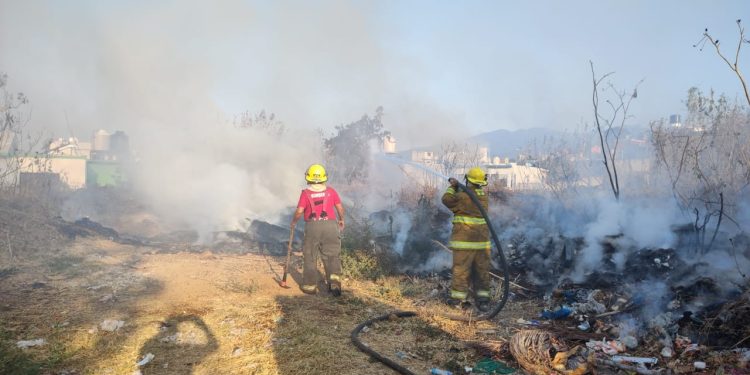 Llama bomberos a mantener las medidas preventivas para evitar incendios en Cuernavaca