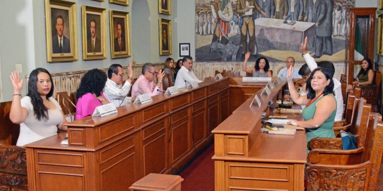 Cabildo de Cuernavaca aprueba ampliar periodo de descuentos en el pago de infracciones de tránsito, con excepciones