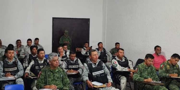 SEDENA y la Guardia Nacional, se reúnen con mandos operativos de la Policía de Cuernavaca
