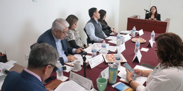 Entrevistan diputados de la JPyG a aspirantes a encabezar órganos internos de control del IMPIE, IMPEPAC e IMM