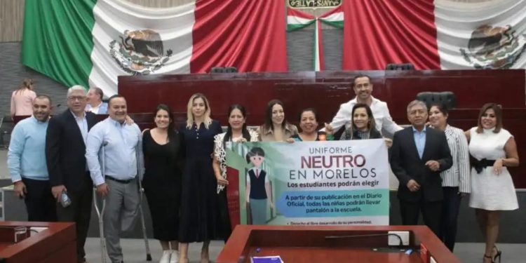 Aprueba pleno del Congreso de Morelos, el uso de uniforme neutro en planteles educativos