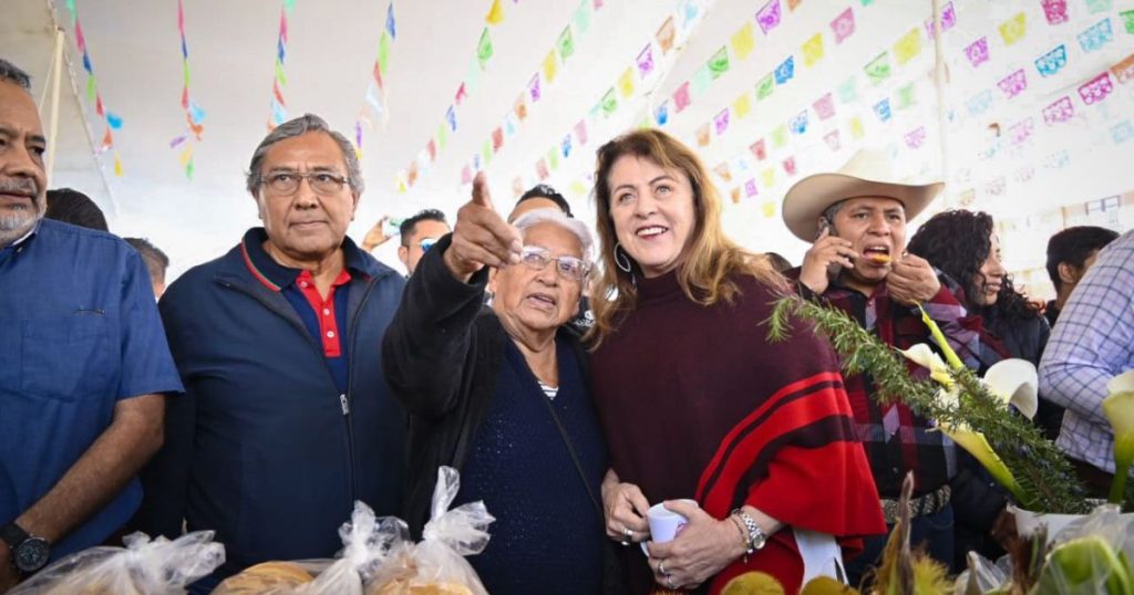 Se compromete la gobernadora Margarita González Saravia a dotar de estímulos económicos a los campesinos que siembren maíces criollos en Morelos