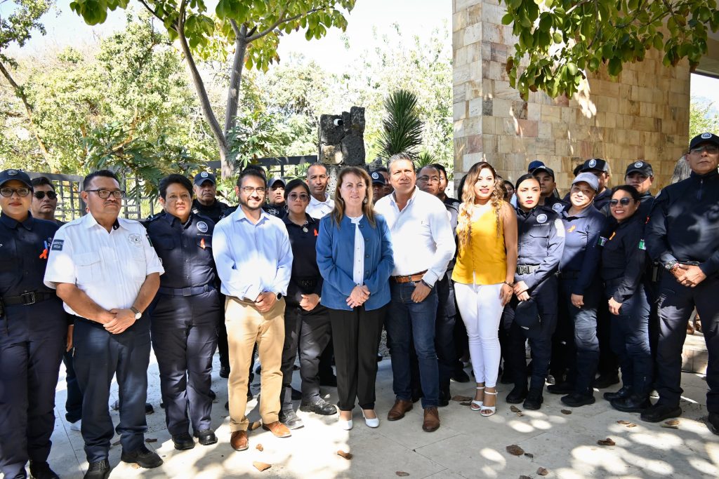 Reafirma Margarita González Saravia compromiso con derechos laborales de las y los policías