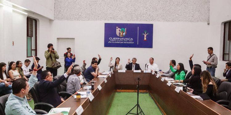 Aprueba Cabildo de Cuernavaca convocatoria para elección de ayudantes municipales