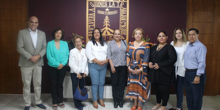 Recibe la diputada Jazmín Solano a la nueva mesa directiva de la Barra de Abogados del Estado de Morelos
