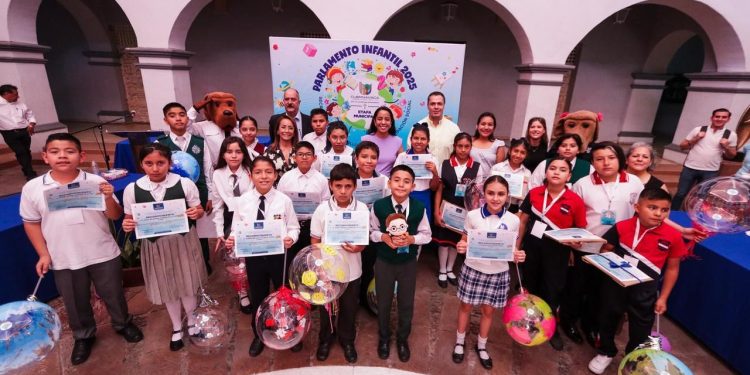 Elige el Ayuntamiento de Cuernavaca finalistas para el Parlamento Infantil 2025